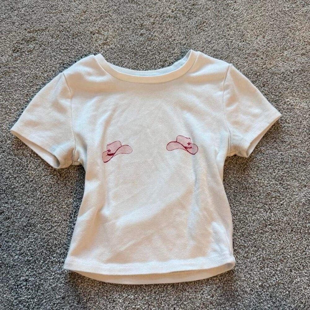 Garage Women's White and Cream T-shirt